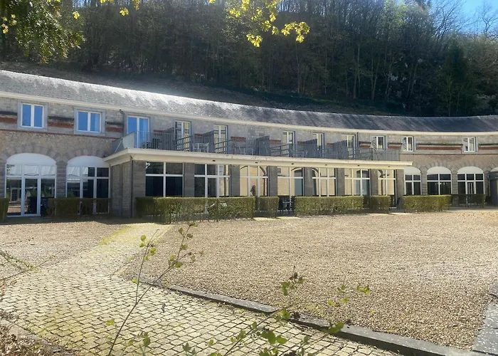 Castel De Pont-A-Lesse Hotel Dinant