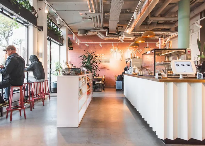 Conscious Hotel The Tire Station Amsterdam