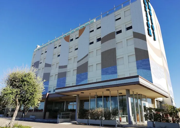 Barion Hotel & Congressi Torre A Mare