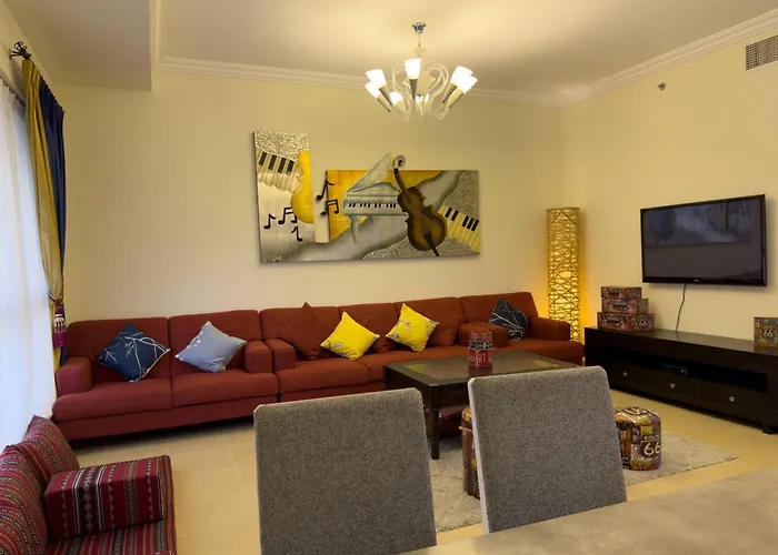 Route 66 Beach Hostel Dubai
