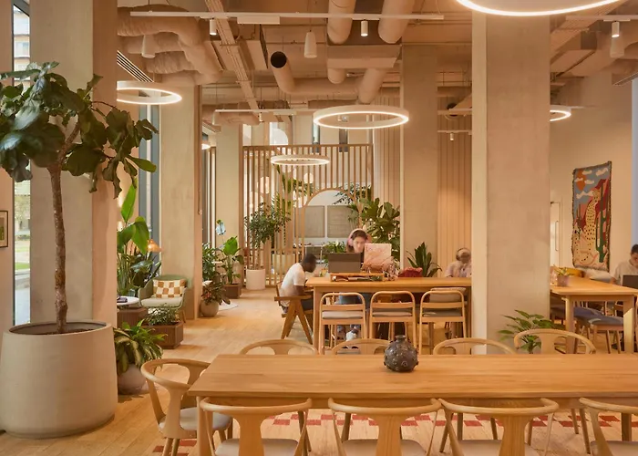 Ark Canary Wharf Londen