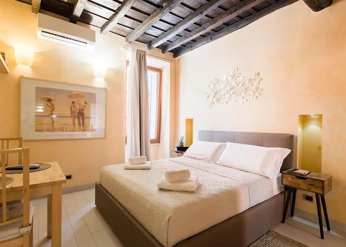 Trinita Dei Monti Hotel Rome