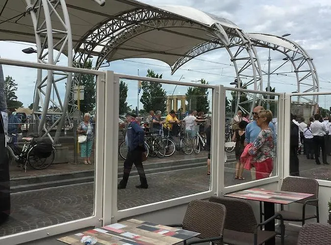 Logies De Kaai Bed and Breakfast Nieuwpoort