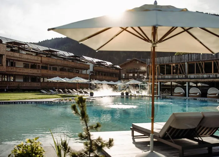 Central - Holiday Resort Flachau