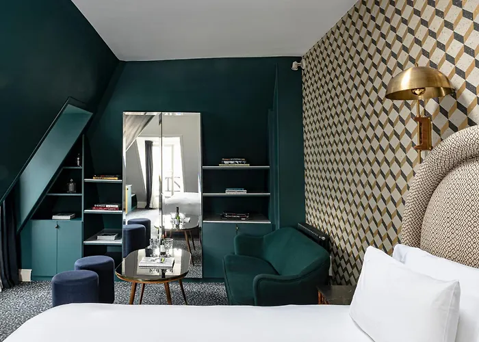 Grand Pigalle Experimental Parijs