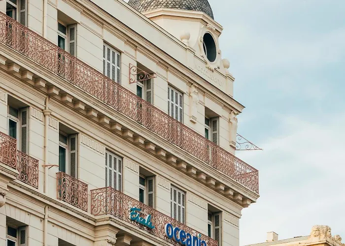 Escale Oceania Marseille Vieux Port Hotel