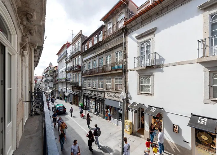 Ando Living - Flores 200 House Porto