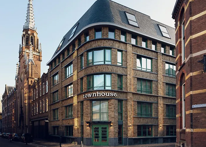 Townhouse Den Haag Hotel
