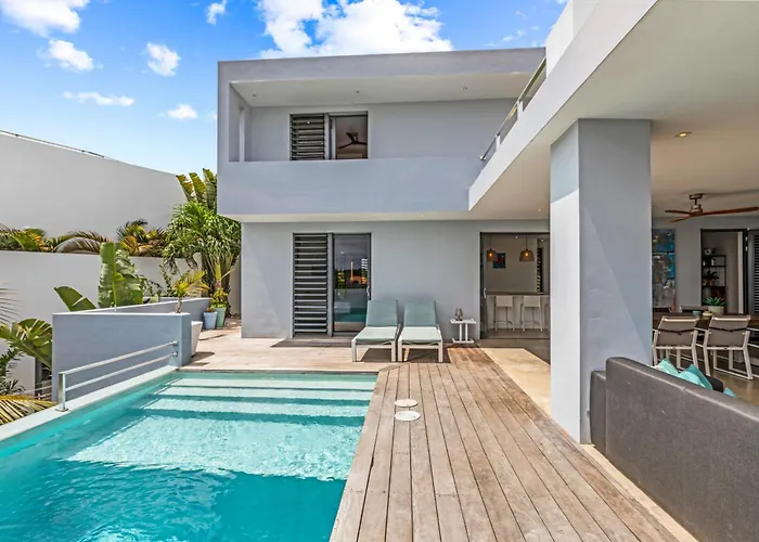 Brakkeput Abou Villa & Studio Near Jan Thiel Willemstad