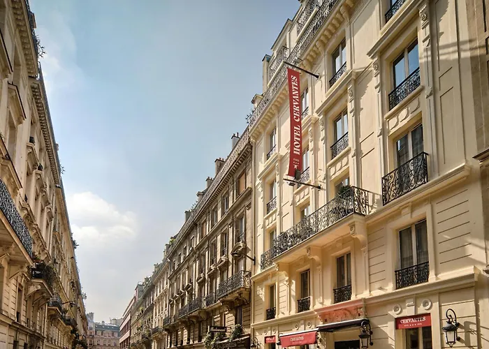Hotel Cervantes By Happyculture Parijs