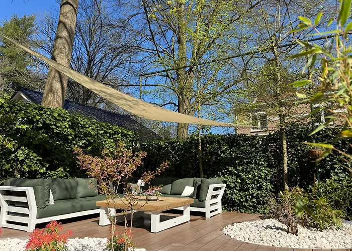Berg en Bos Suite met luxe jacuzzi Apeldoorn