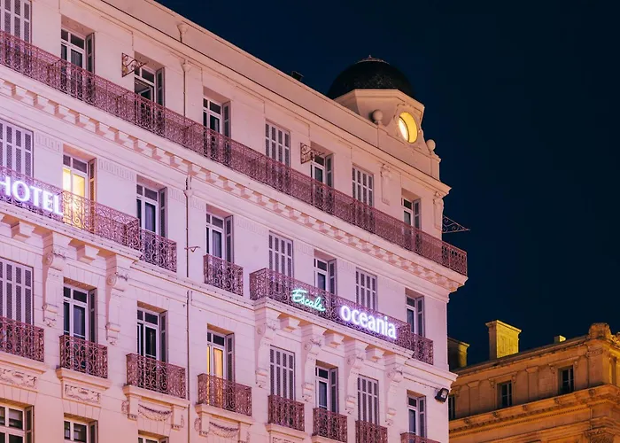 Escale Oceania Marseille Vieux Port Hotel