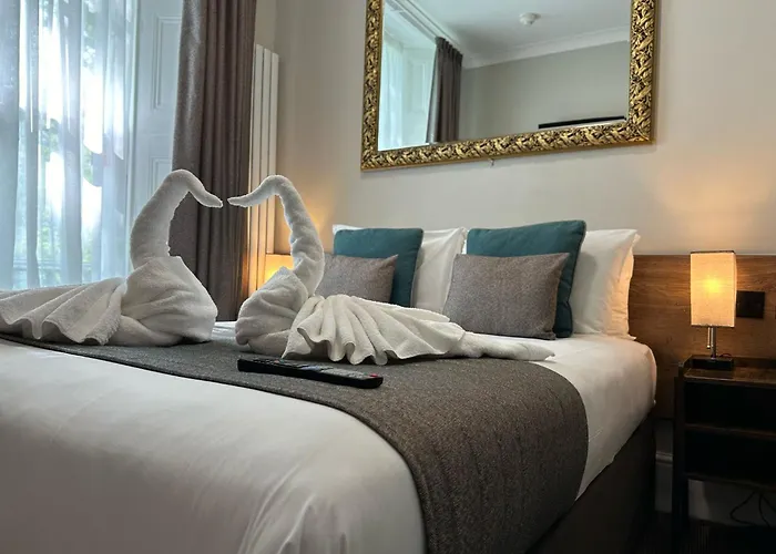 Tudor Court Hotel Londen