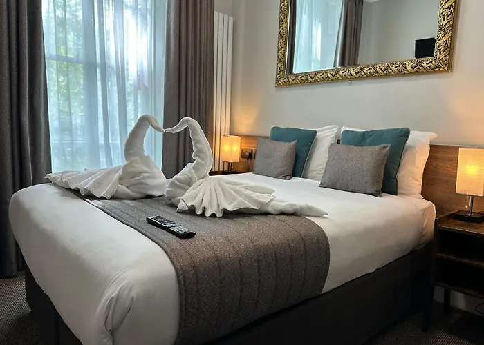 Tudor Court Hotel Londen