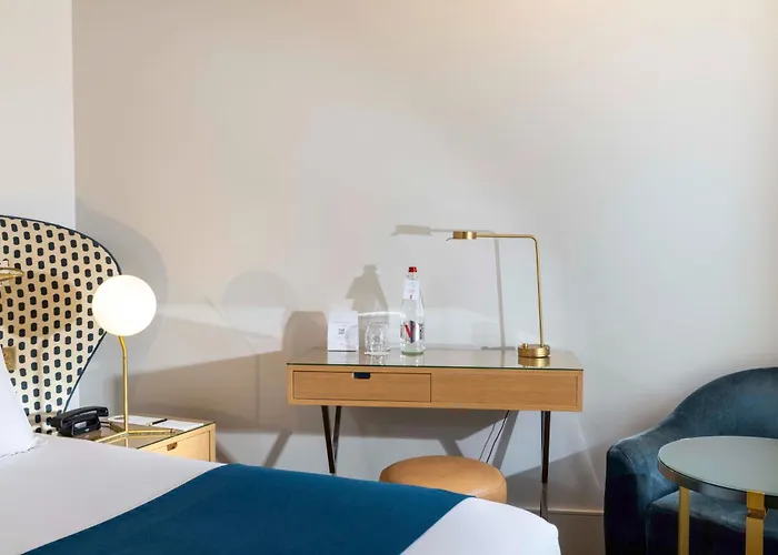 Hotel Le Marianne Parijs