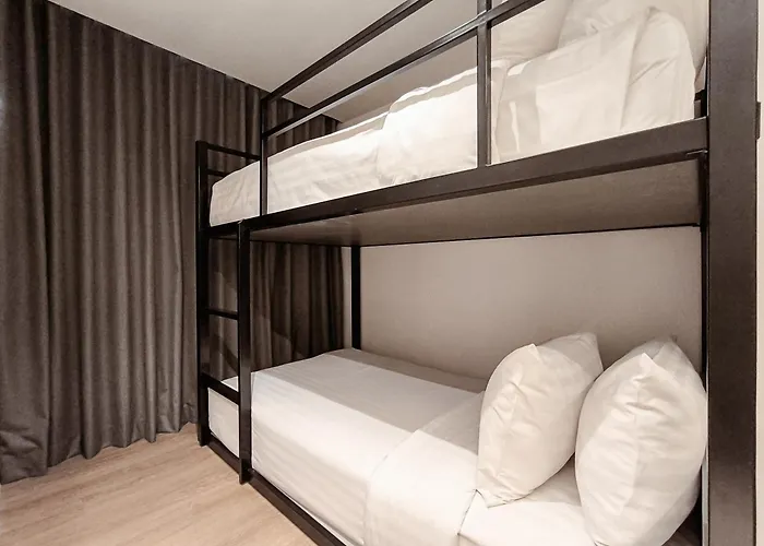 Citrus Sukhumvit 13 Nana Bangkok By Compass Hospitality - Newly Renovated Hotel