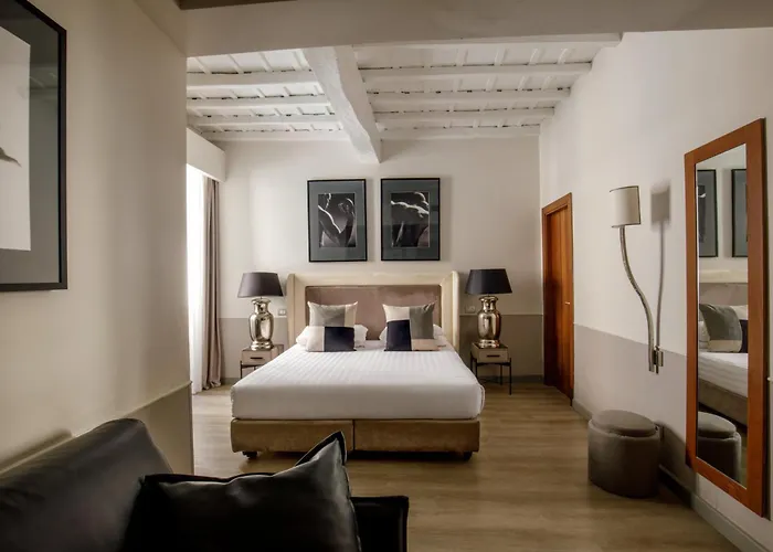 Condotti Palace Rome