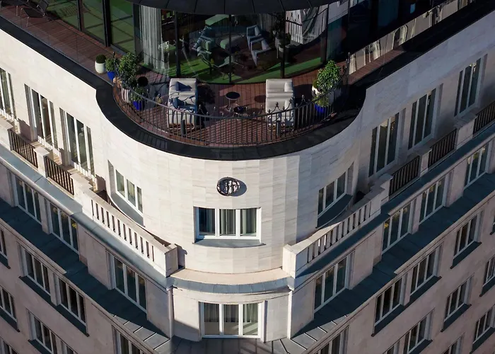 Dorothea Hotel, Budapest, Autograph Collection