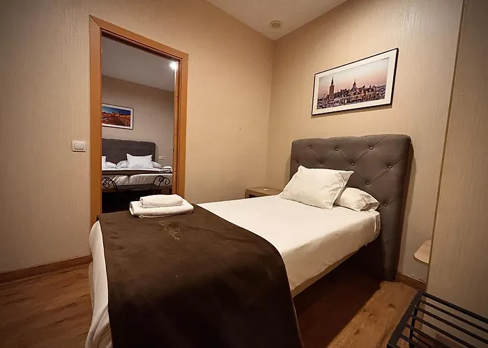 Hotel Plaza Sevilla