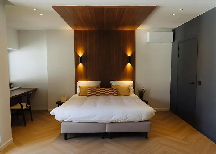 Door9 Hasselt - Digital Hotel&Bar