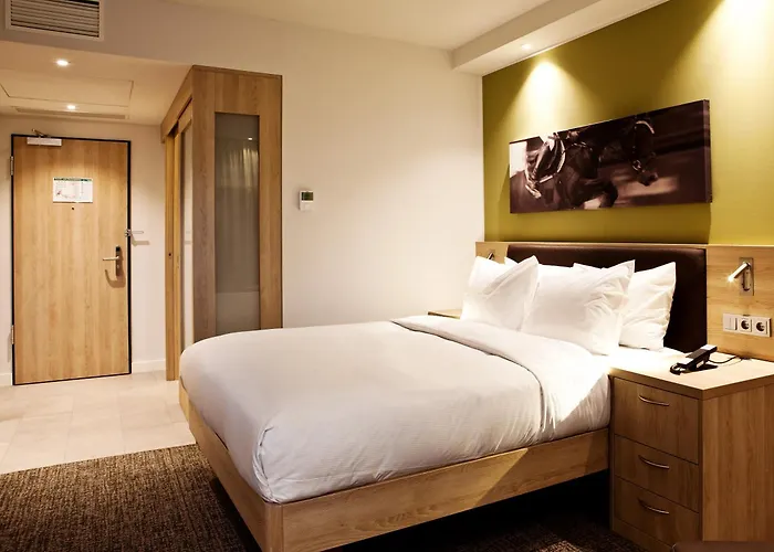 Hampton By Hilton Aachen Tivoli Hotel