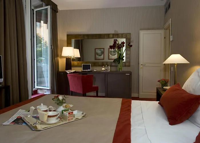 Hotel Dei Borgognoni Rome