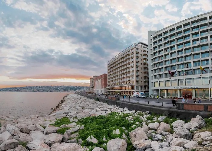 Hotel Royal Continental Napels