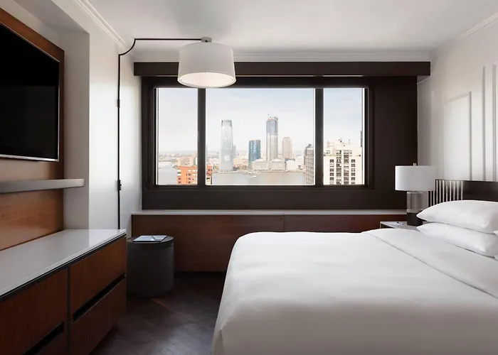 New York Marriott Downtown Hotel