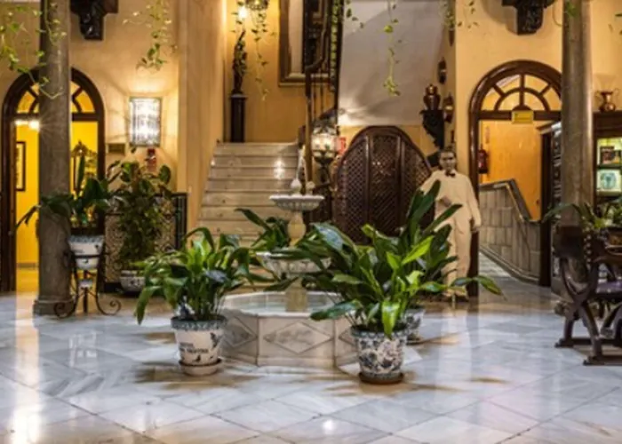 Hotel Reina Cristina Granada