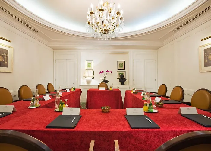 Francois 1Er Hotel Parijs
