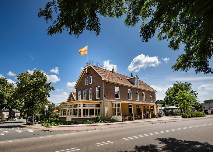 Den Eikenboom Hotel Loenen