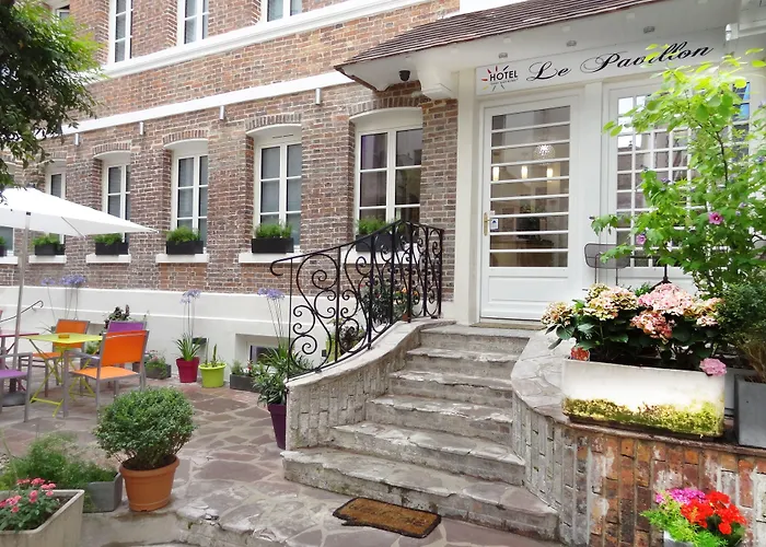 Le Pavillon Hotel Parijs