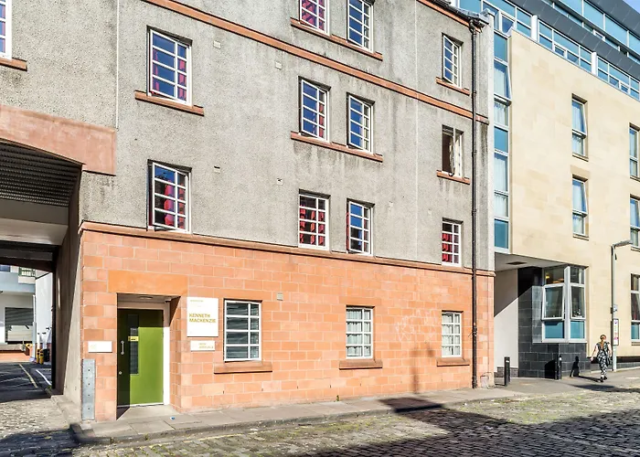 KM Hotel Edinburgh