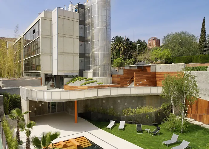 Ikonik Angli Hotel Barcelona