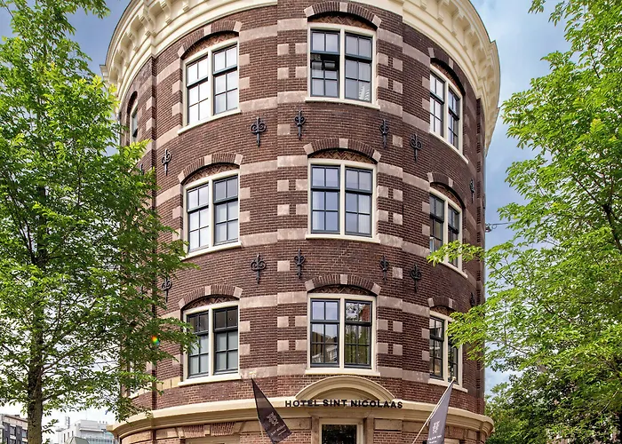 Hotel Sint Nicolaas Amsterdam