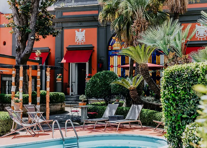 Costantinopoli 104 Hotel Napels