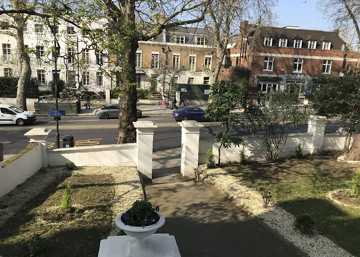 Ravna Gora Hotel Londen