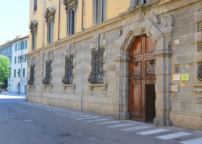 Le Stanze Del Lago Apartments Como
