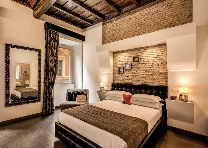 Tritone Top House Rome