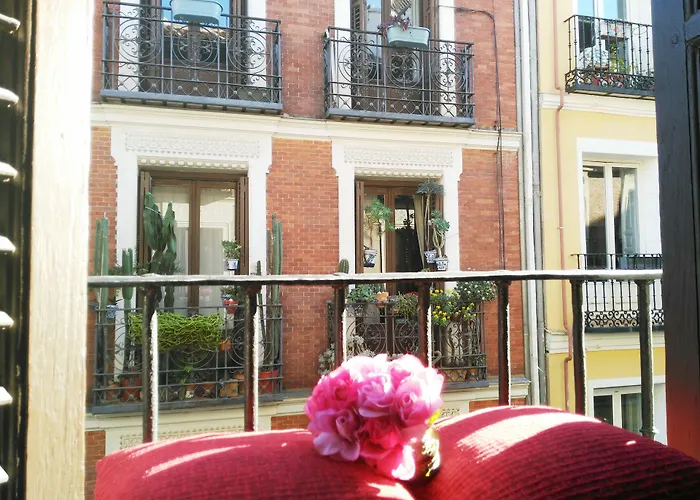 Hostal Bruna Paseo Del Prado Madrid
