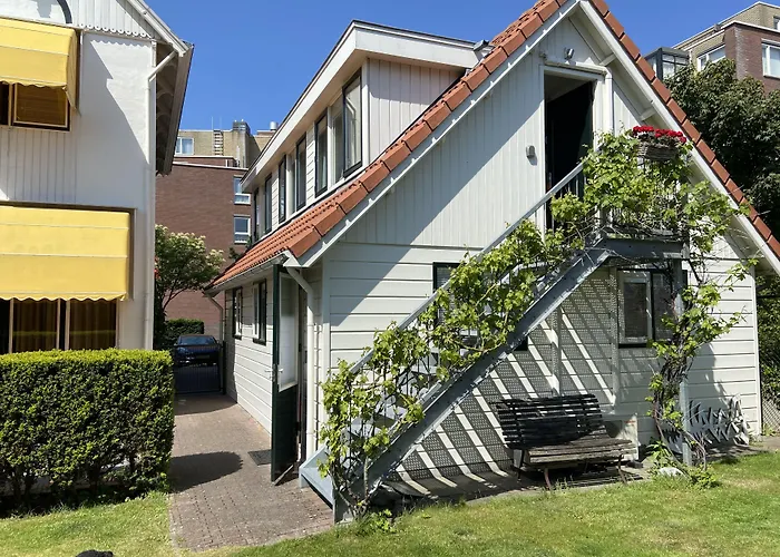 B & B Villa Suisse Den Haag