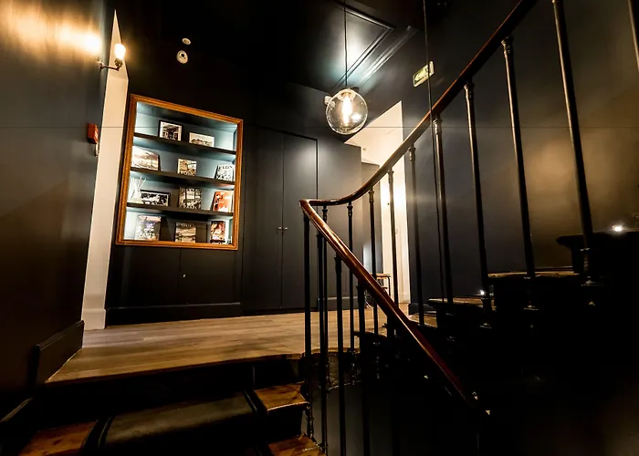 1Er Etage Sopi-Montmartre Hotel Parijs