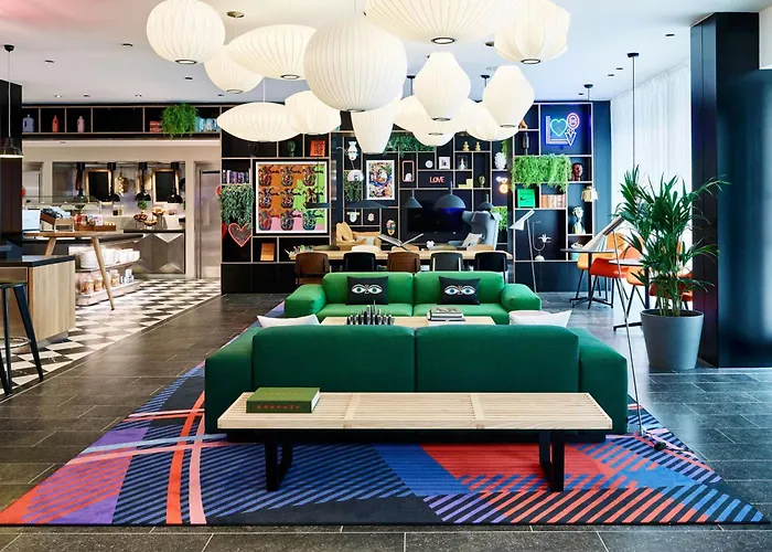 Citizenm London Victoria Station Hotel