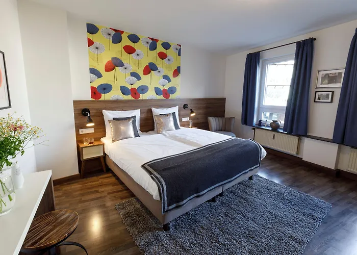 Koncept Hotel Zum Kostbaren Blut Keulen