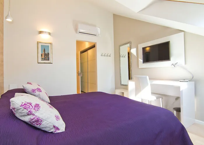 Laura Lux Suites Split