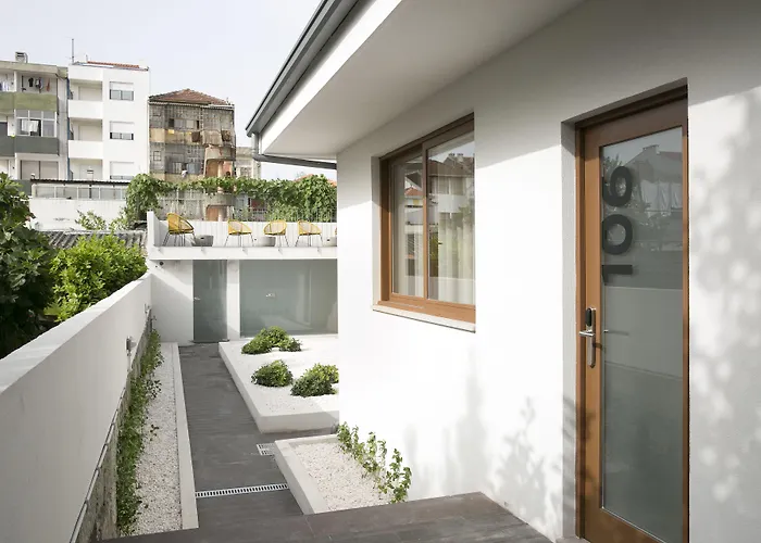 Bo - Alvares Cabral Guesthouse Porto