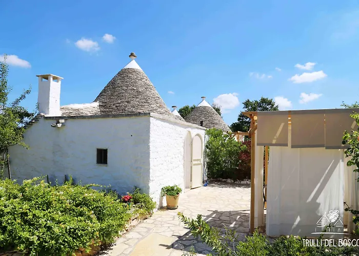 Trulli Del Bosco Bed and Breakfast Alberobello
