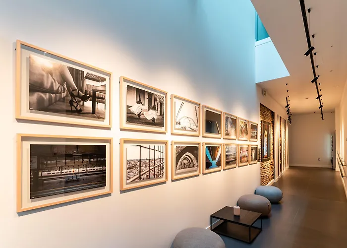 Welldone Quality - Crystal Pool Hotel Sevilla