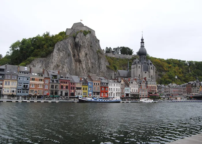 L'Inattendu "Sur La Croisette" Dinant Centre