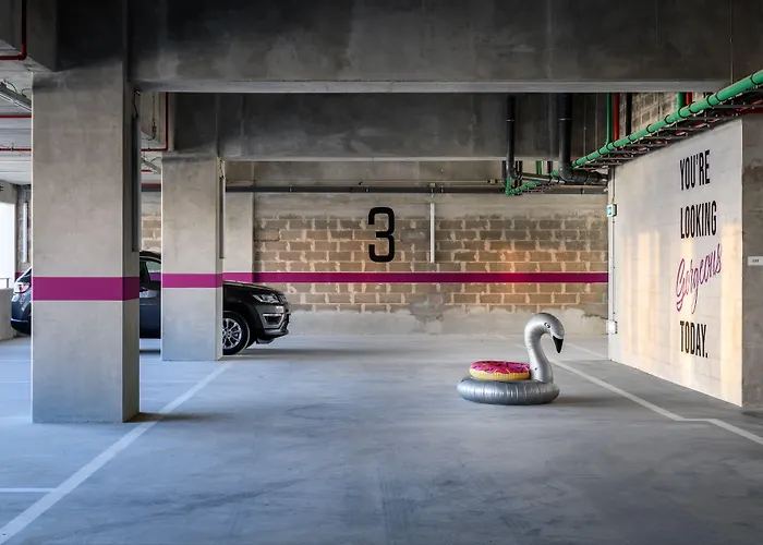 Moxy Lisboa Oriente Hotel